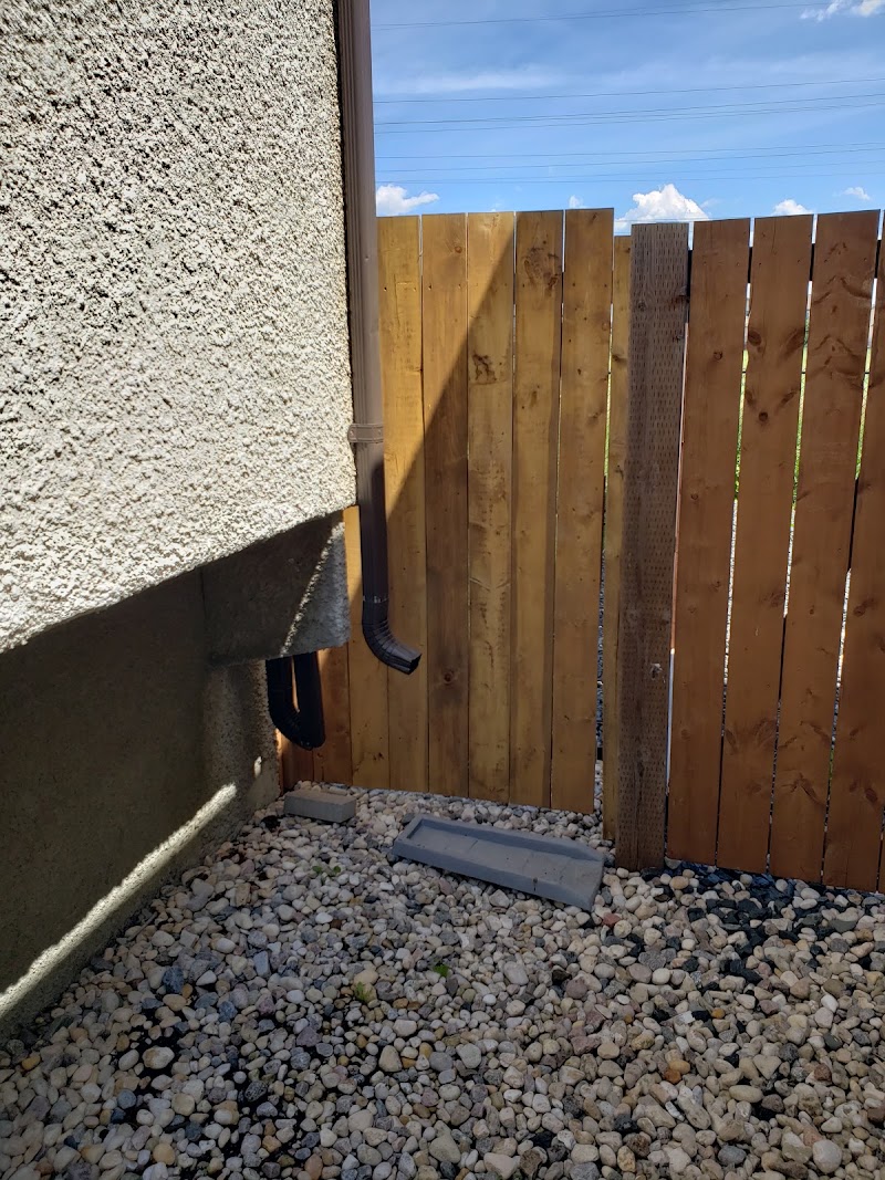 L.A. FIFE Handyman Service in Winnipeg